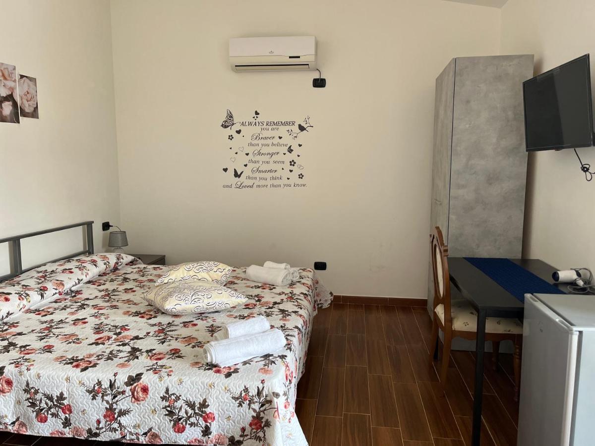 B&B Piandelidei Sassari Exterior photo